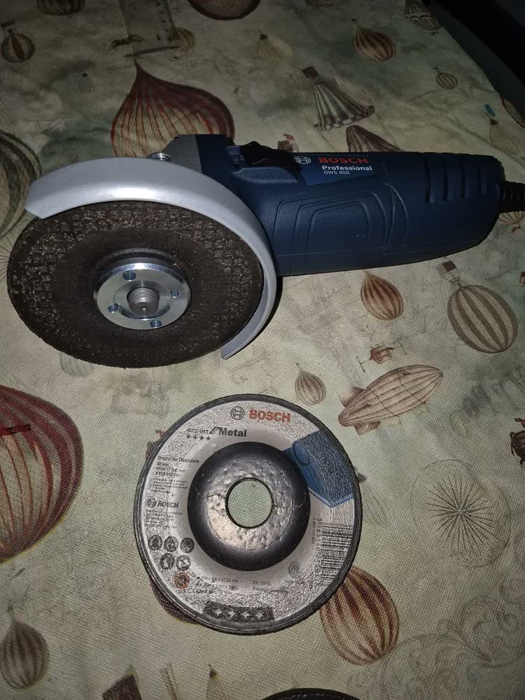 foto de Esmerilhadeira angular Bosch Professional GWS 850 azul 850W