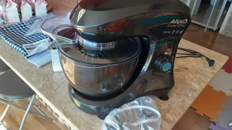 foto de Batedeira Planetária Arno Super Chef 750w 5l Branca Km00