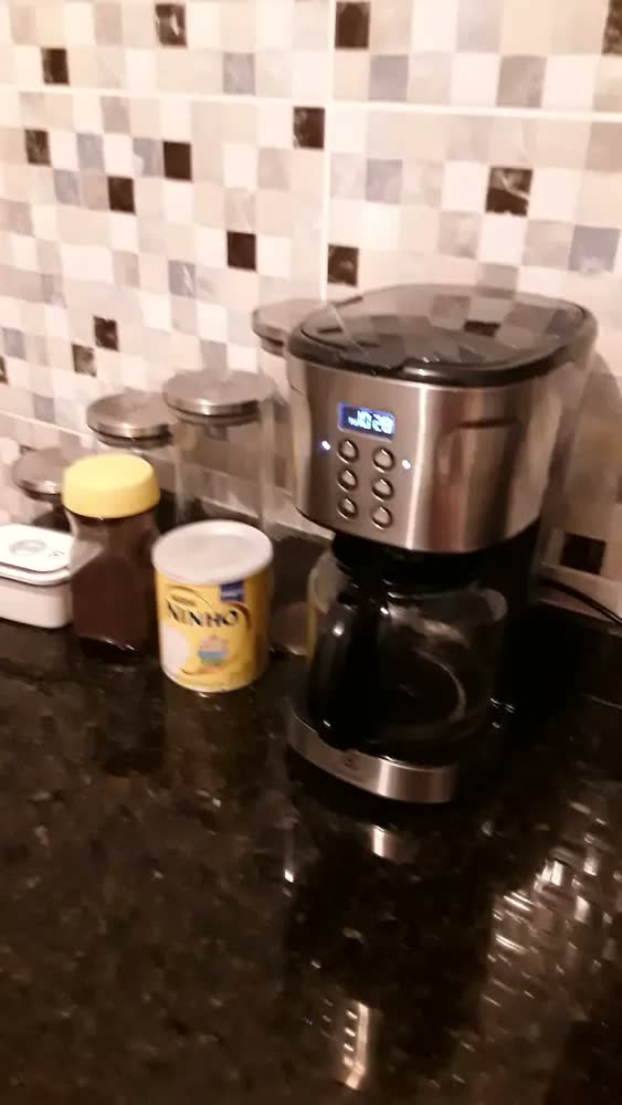 foto de Cafeteira Elétrica Digital Ecm30 38 Xícaras Inox Electrolux