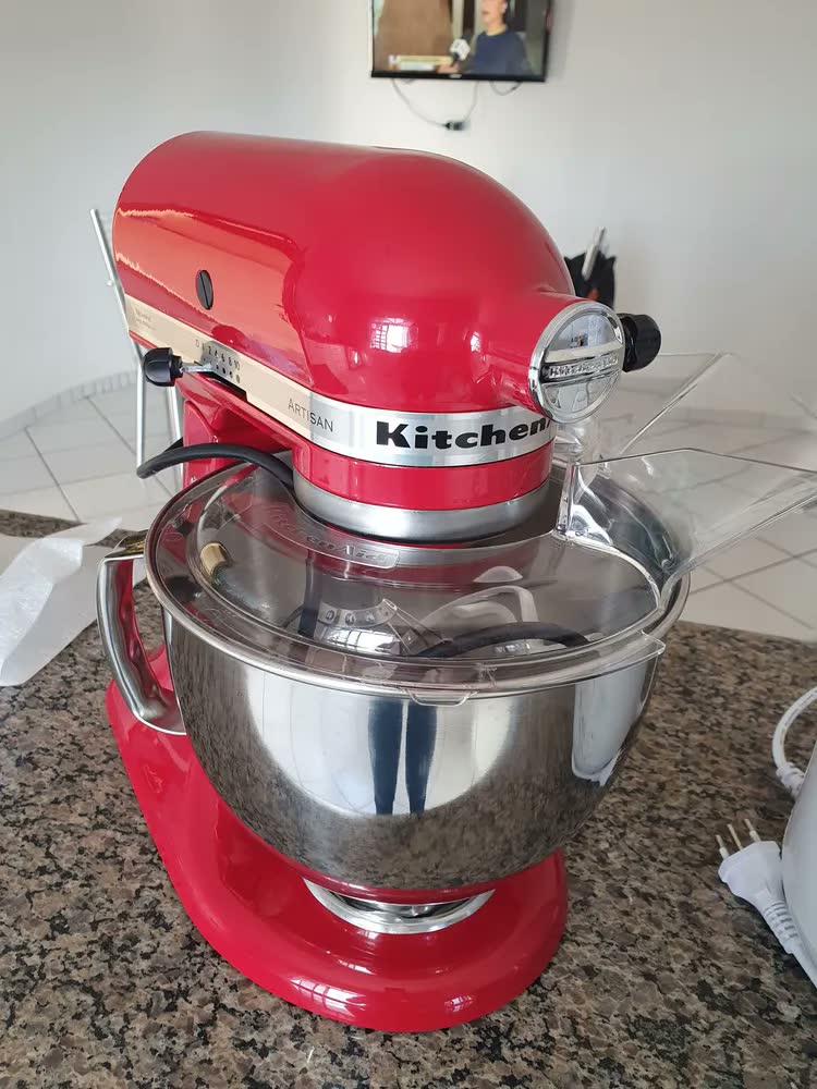 foto de Batedeira com pedestal KitchenAid Artisan KEA33 mineral water 60 Hz 127 V