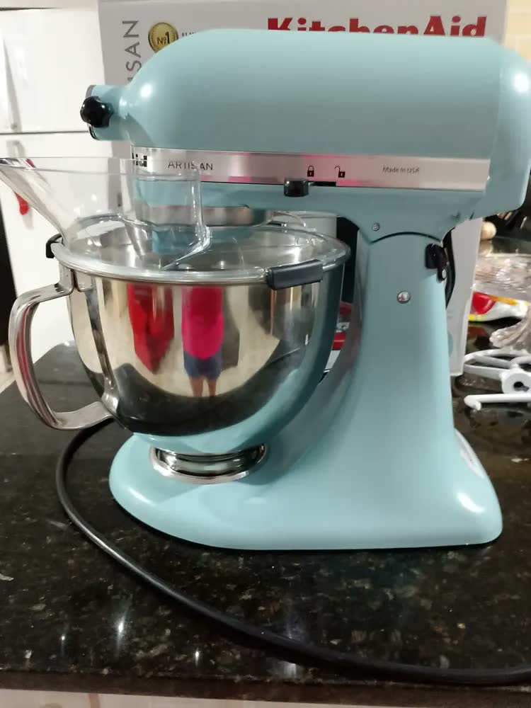 foto de Batedeira com pedestal KitchenAid Artisan KEA33 mineral water 60 Hz 127 V