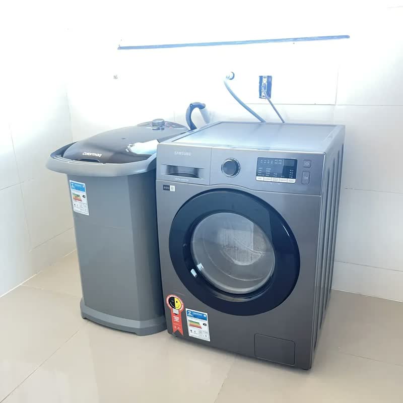 foto de Tanquinho Colormaq Lavadora Roupas Semi-automática Lcs 6kg Cor Prata