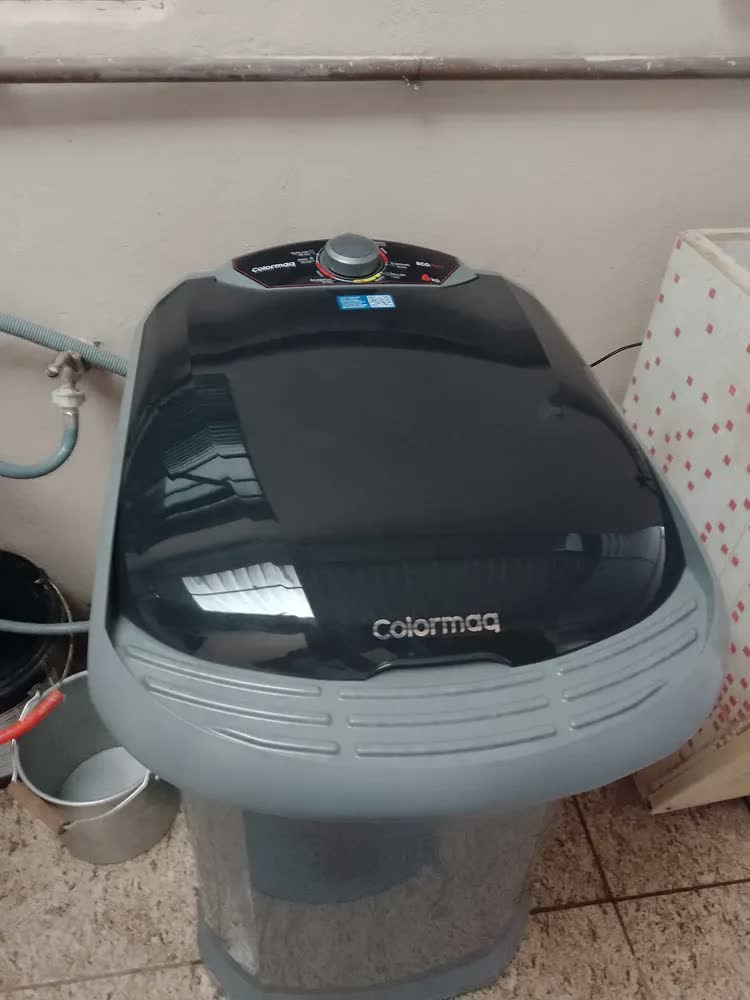 foto de Tanquinho Colormaq Lavadora Roupas Semi-automática Lcs 6kg Cor Prata