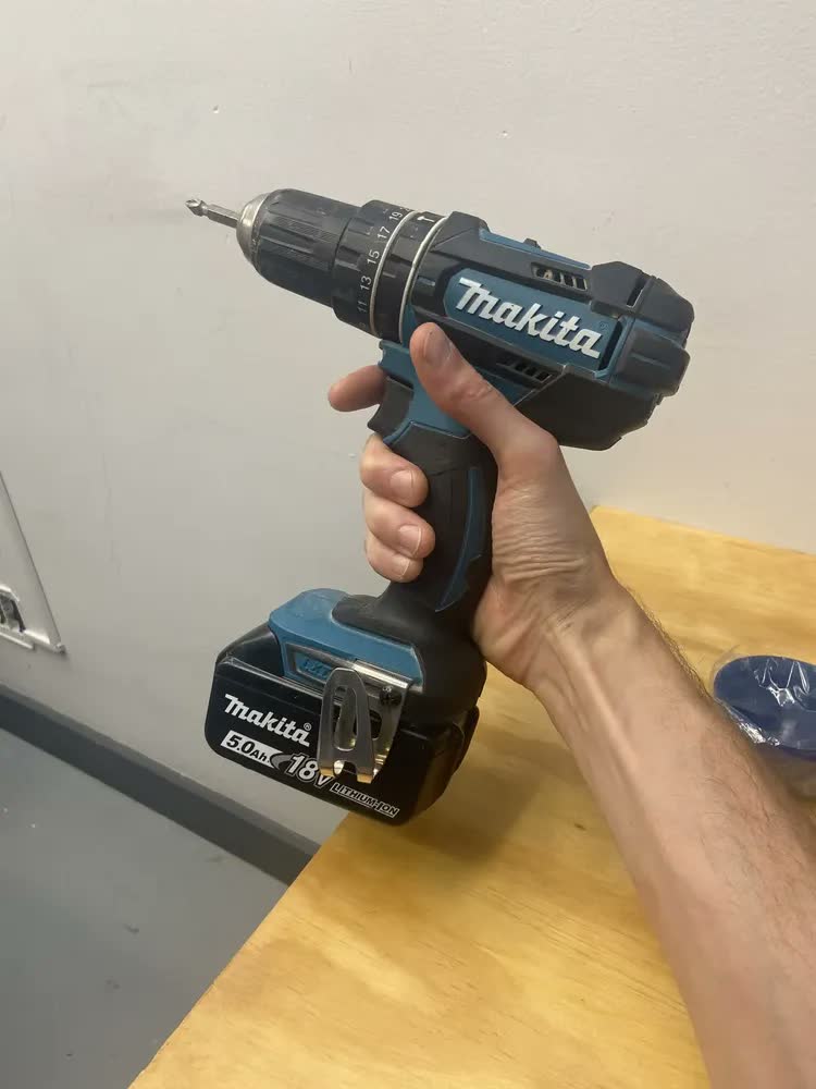 foto de Furadeira Parafusadeira De Impacto DHP482Z Makita Sem bateria