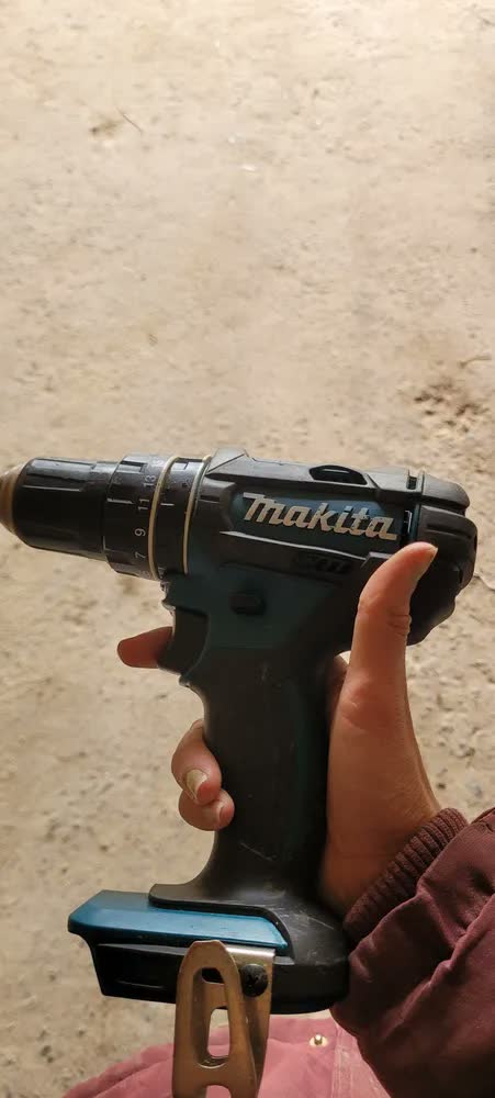 foto de Furadeira Parafusadeira De Impacto DHP482Z Makita Sem bateria