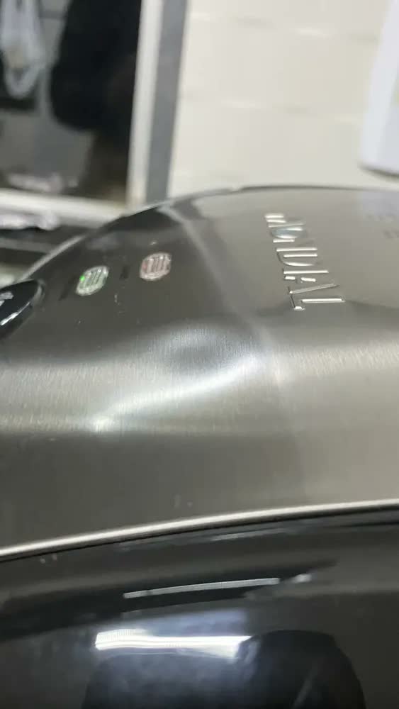 foto de Fritadeira elétrica sem óleo Mondial Cozinha AFN-50 5L preta e inox
