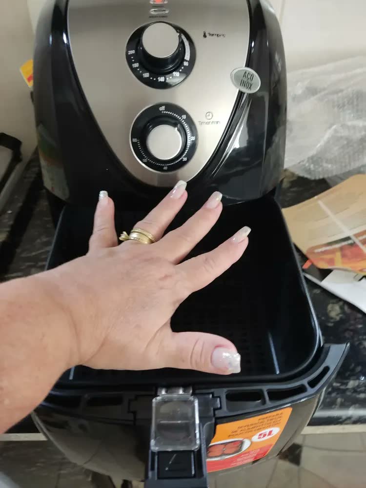 foto de Fritadeira Sem Óleo Air Fryer 5L Mondial, 1900W - AFN-50-BI