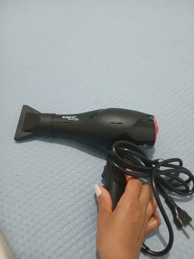 foto de Secador de cabelo TaiffClássica Black preto