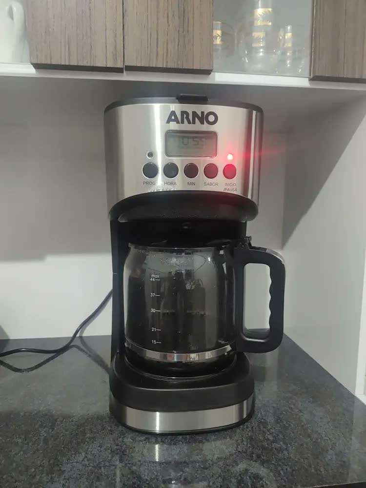 foto de Cafeteira Arno New Element Cfne