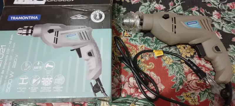 foto de Furadeira De Impacto 500 W 3/8 Cinza Tramontina