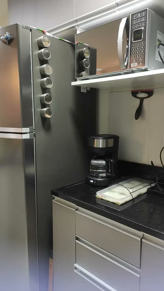 foto de Cafeteira Elétrica Electrolux ECM25 Experience Programável Com Timer Preto E Inox
