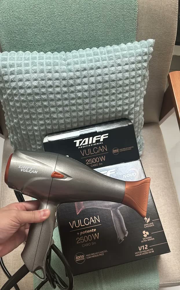 foto de Secador de cabelo TaiffDiamante Vulcan 2400W grafite