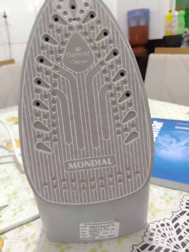 foto de Ferro a Vapor, Mondial, 1200W - FVN-01-BL