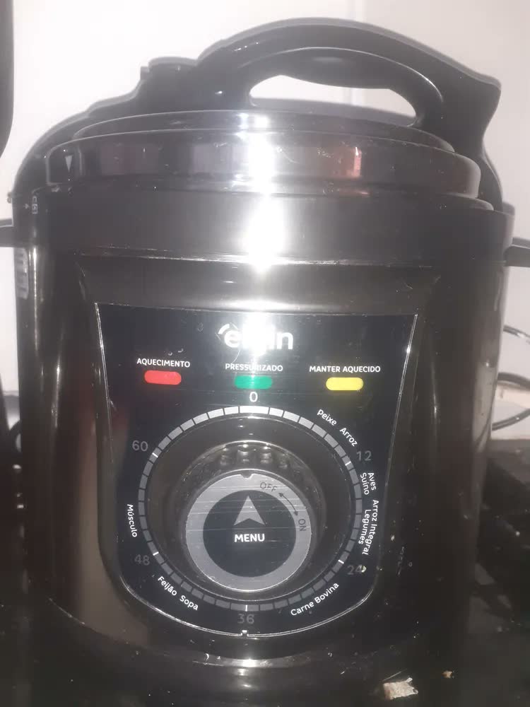 foto de Panela De Pressão Elétrica Elgin 4 Litros Segura 840w Preto