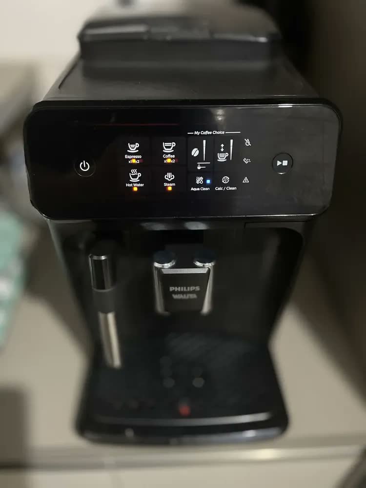 foto de Cafeteira Espresso Série 1200 Philips Walita Ep1220 1400W Cor Preta