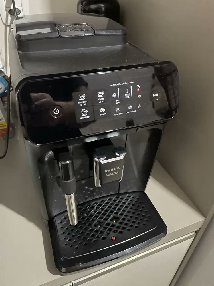 foto de Cafeteira Espresso Série 1200 Philips Walita Ep1220 1400W Cor Preta