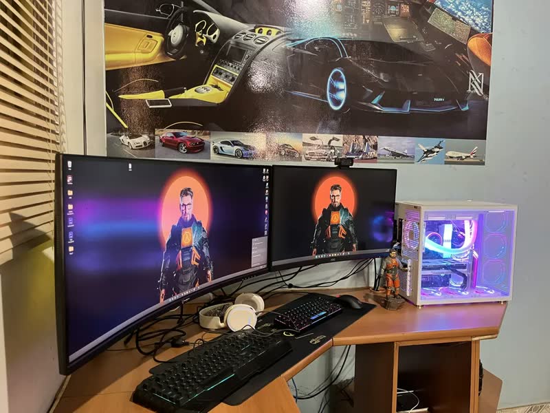 foto de Suporte Articulado Parede Monitor TV 17 a 35 9kg ELG Giro 360° Inclinável Altura até 25cm VESA 75x75 e 100x100 Polegadas Preto F410