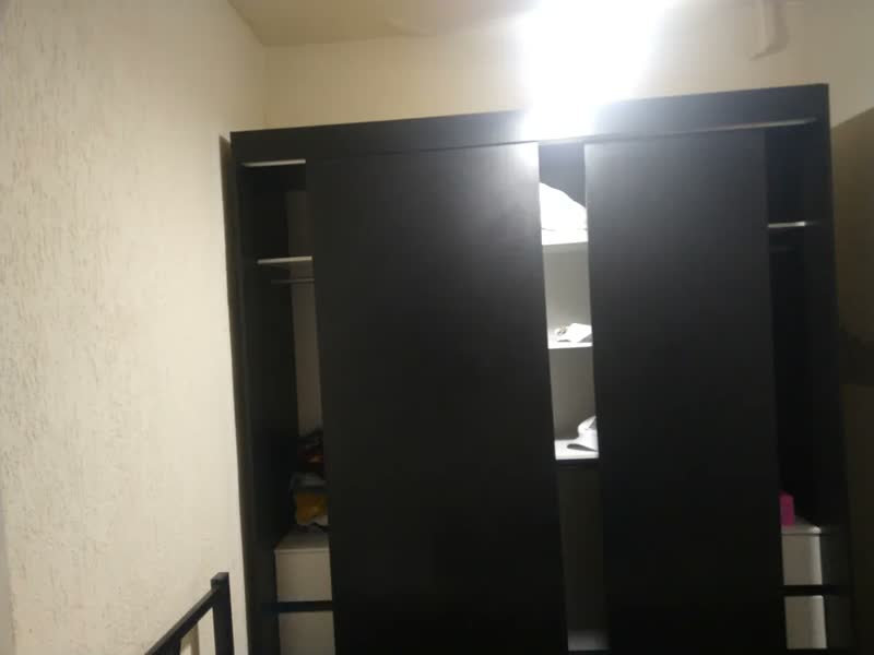 foto de Guarda-roupa Casal Madesa Reno 3 Portas Correr Espelho Pru Cor Preto/Rustic 1095H91E