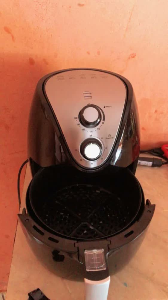 foto de Fritadeira Sem Óleo Air Fryer 3,5L Mondial 1500W - AF-30 I