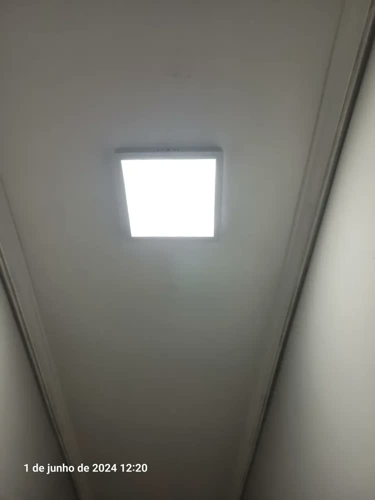 foto de Avant Plafon Led Sobrepor 127/220v Branco 29X29