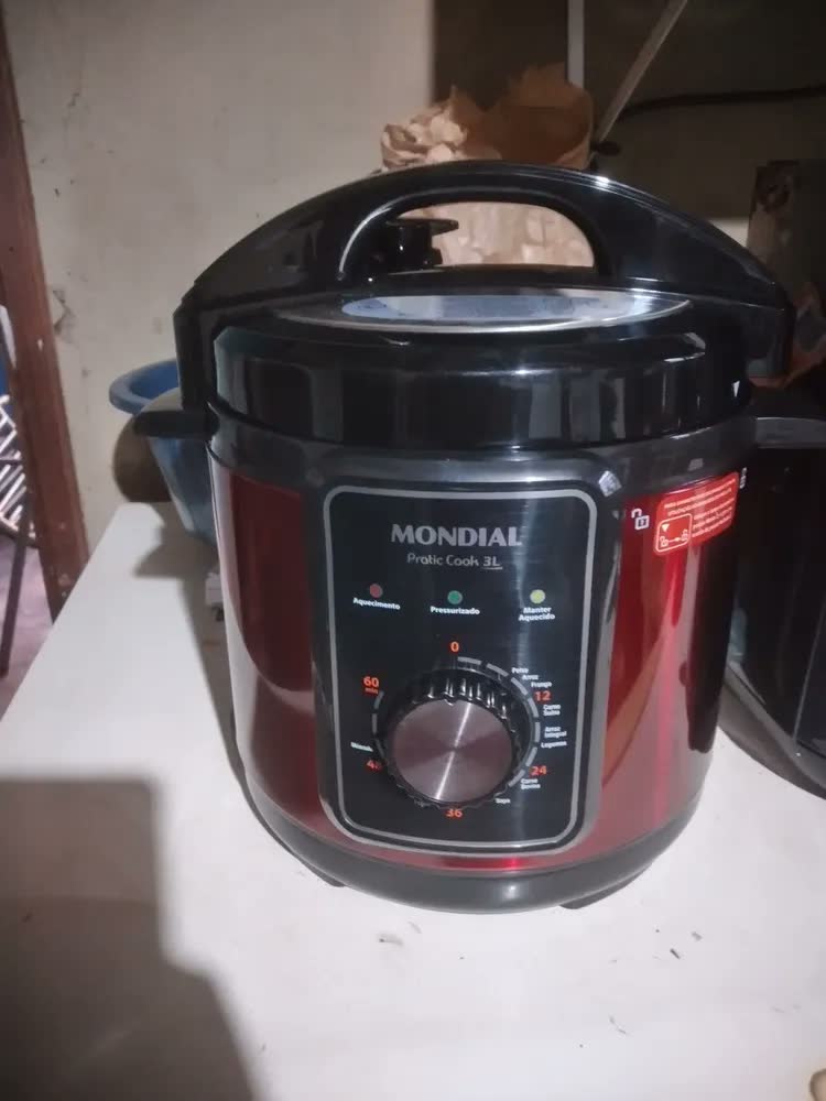 foto de Panela De Pressão Elétrica 700w Pe-47-3l-ri Vermelho Mondial Frequência 60
