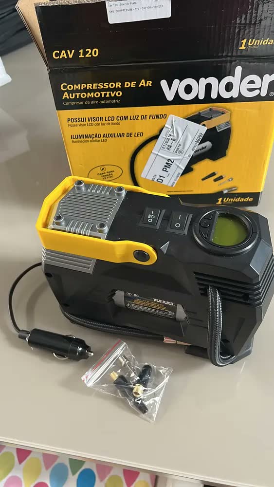 foto de Compressor de ar elétrico portátil Vonder Hobby CAV 120 0.163hp