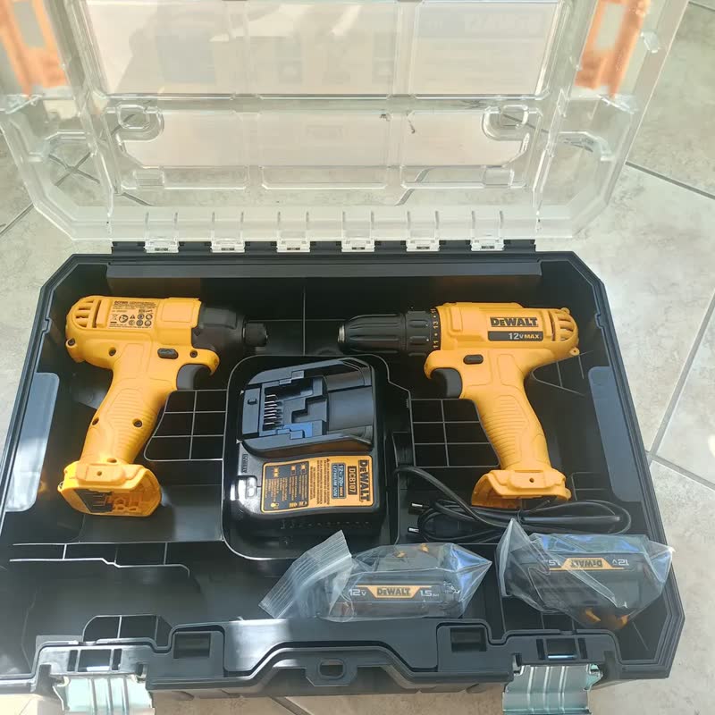 foto de Kit Furadeira e Parafusadeira de Impacto 12V Dewalt DCD700 Parafusadeira DCF815 e Acessórios