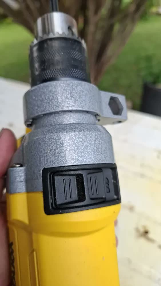 foto de Furadeira De Impacto 1/2 850w Fiv853 Vonder Cor Amarelo