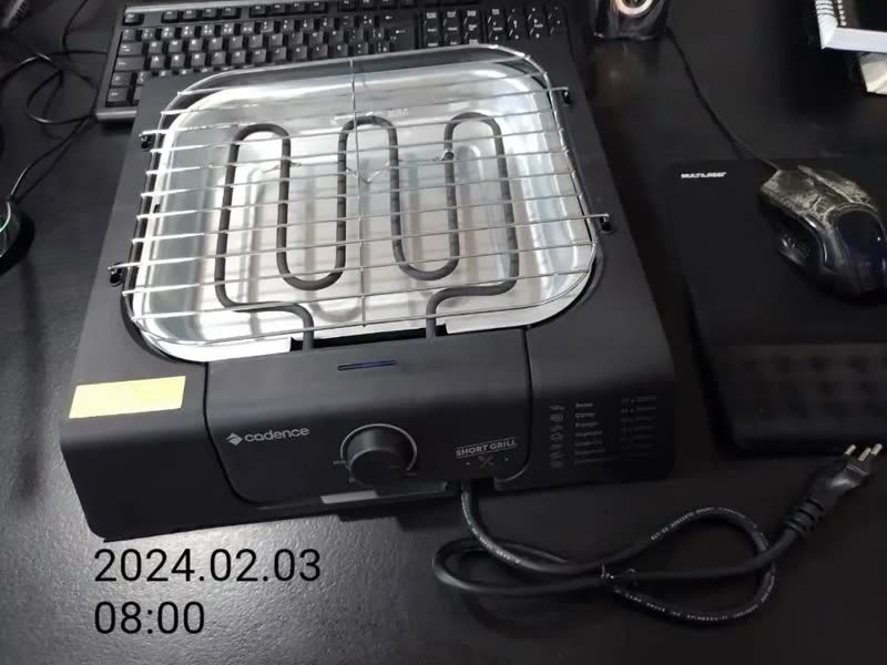 foto de Churrasqueira Elétrica Short Grill Grl805 Preta Cadence Cor Preto