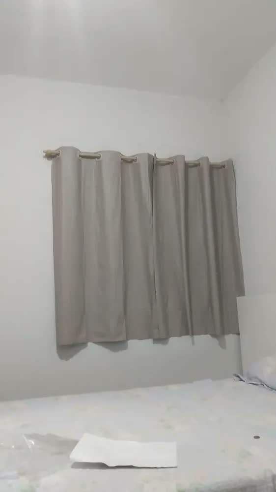 foto de Cortina Blackout Para Janela 2,20 X 1,40 Corta 100% Luz