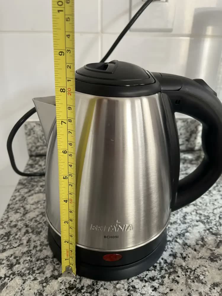 foto de Chaleira Eletrica Bch09i 1,2l Inox Britânia Aço Inox