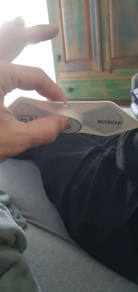 foto de G-Tech Eletroestimulador Massageador Tens Alivio Já Anvisa Cor Branco Bi