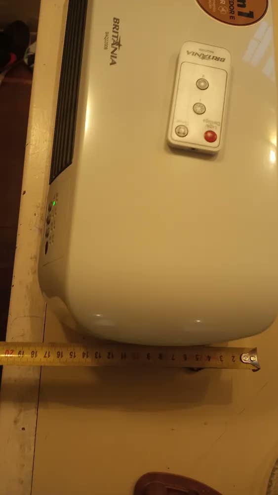 foto de Aquecedor Britânia Baq2200b Cor Branco