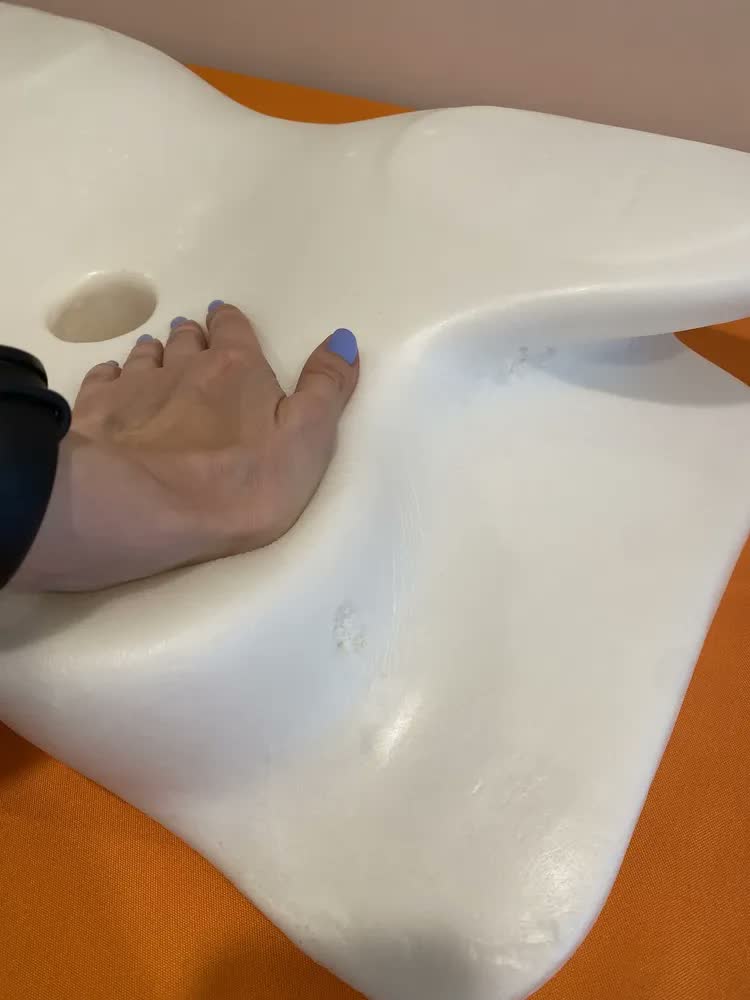 foto de Travesseiro Ergonômico De Espuma Viscoelástica Para Cervical