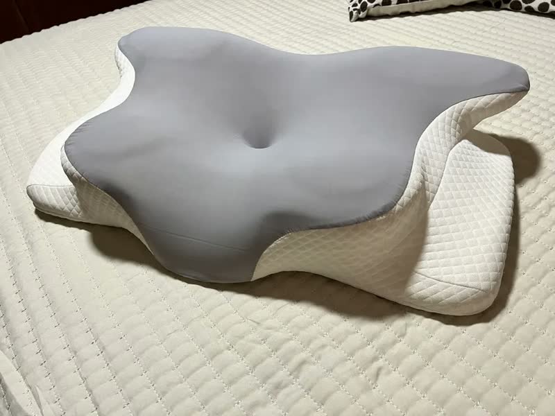 foto de Travesseiro Ergonômico De Espuma Viscoelástica Para Cervical