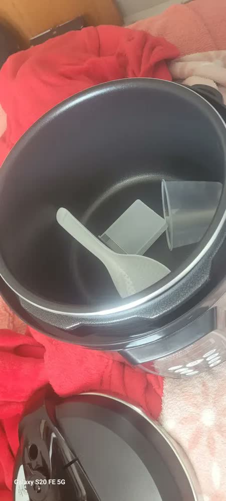 foto de Panela De Pressão Elétrica - 4 Litros - In Brasil