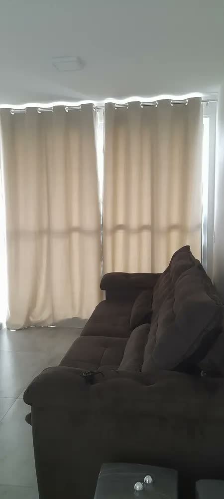 foto de Cortina Blackout 3x2,5 Escurece Retém O Calor 100%