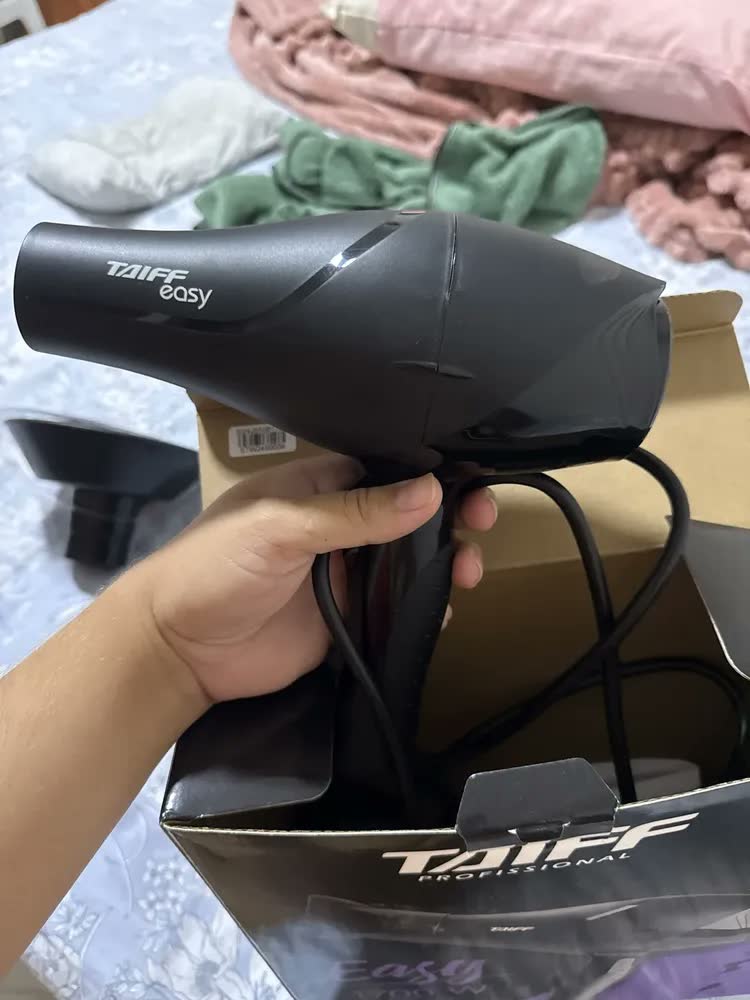 foto de Secador E Difusor Cachos Taiff Easy Motor Profissional 1700w
