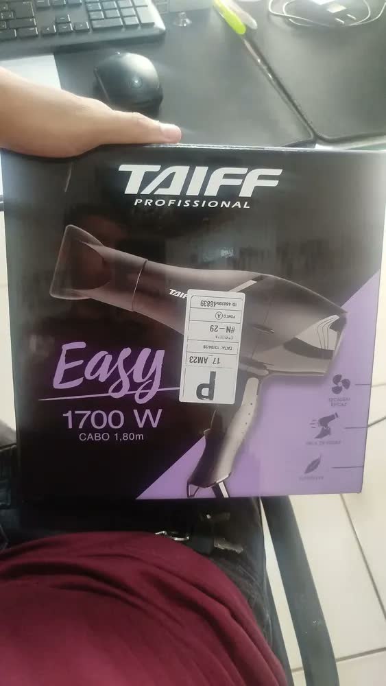 foto de Secador E Difusor Cachos Taiff Easy Motor Profissional 1700w