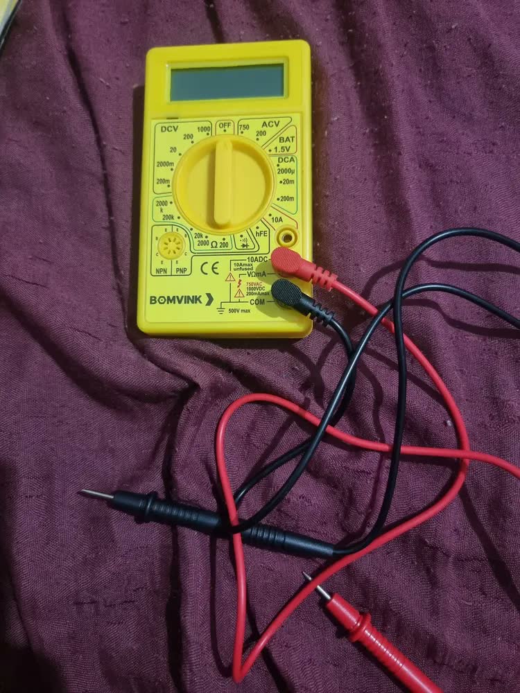 foto de Multímetro Digital Dt-830b Portátil Profissional + Bateria