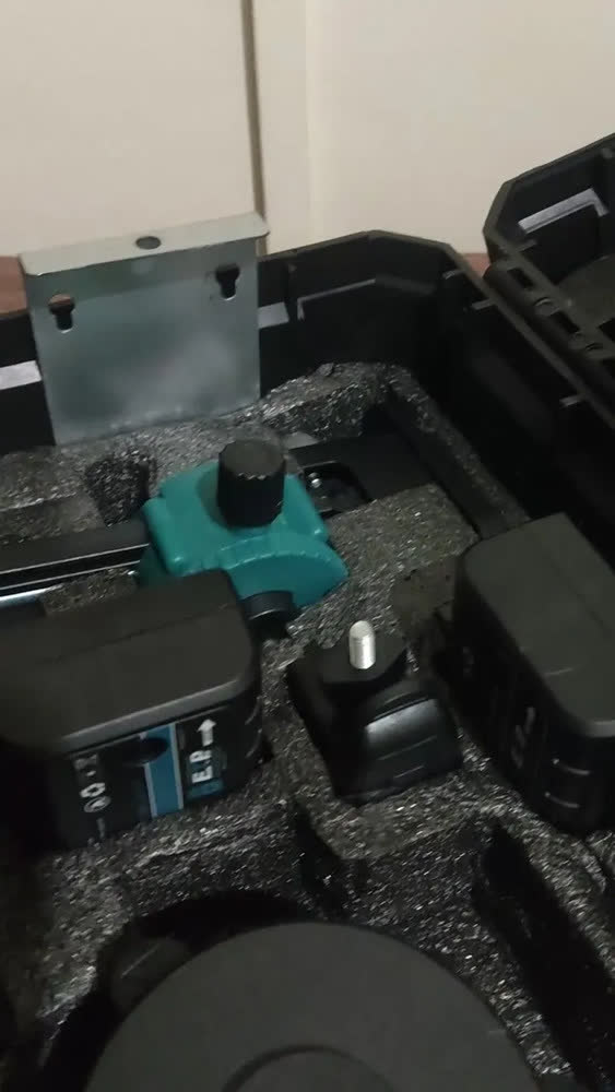 foto de Kit Nível Verde Laser 4d 16 Linhas Profissional Com Maleta