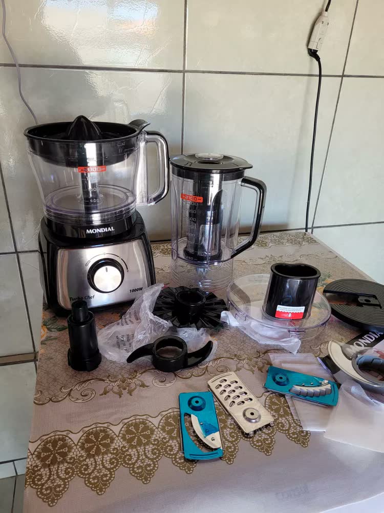 foto de Multiprocessador de Alimentos Turbo Chef 9 em 1 MPN-01-BF Mondial