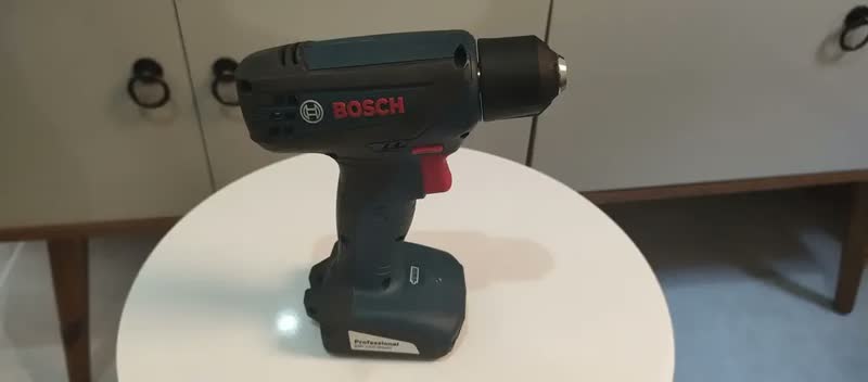 foto de Furadeira Parafusadeira Bosch A Bateria Gsr 1000 Smart Cor Azul