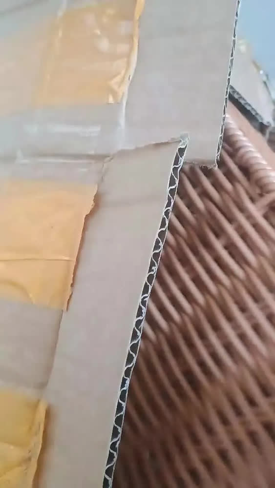 foto de Cesta Em Forma De Casa De Vime Com Tampa, Decorativa Tecida