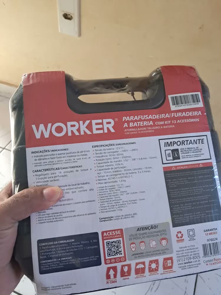 foto de Parafusadeira Furadeira Worker 12V Bivolt Com Kit 13 Peças LED