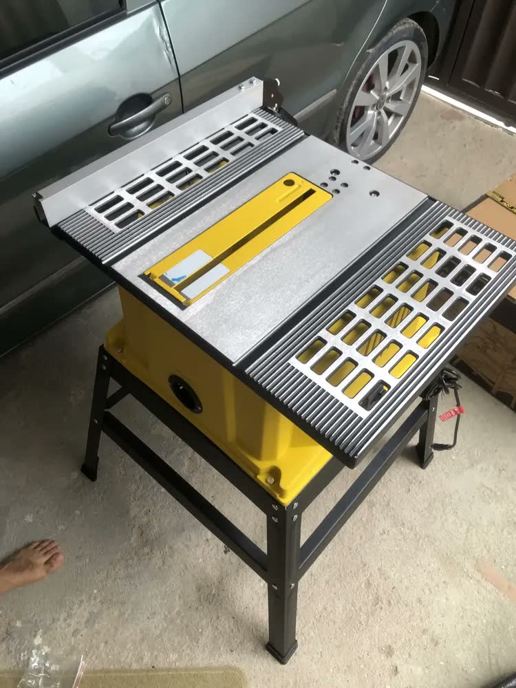 foto de Serra Circular Com Mesa Scv 1800 Vonder 10 Polegadas Frequência 60Hz