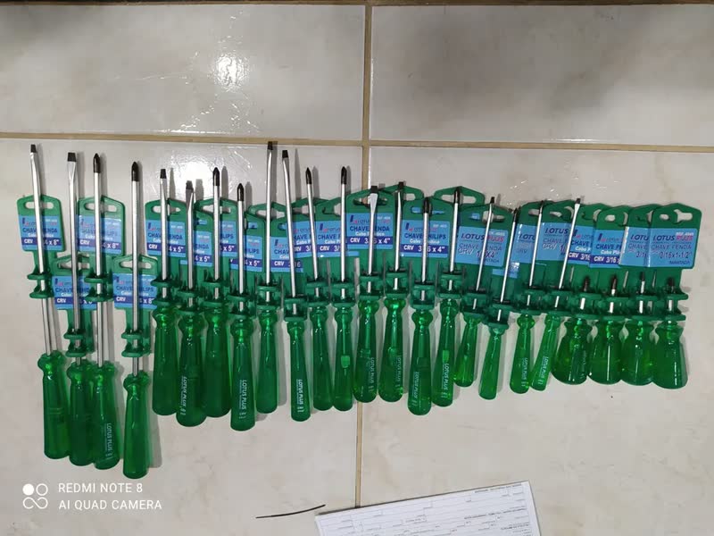 foto de Jogo 12 Chaves Fenda Phillips Imantada Pro Profissional