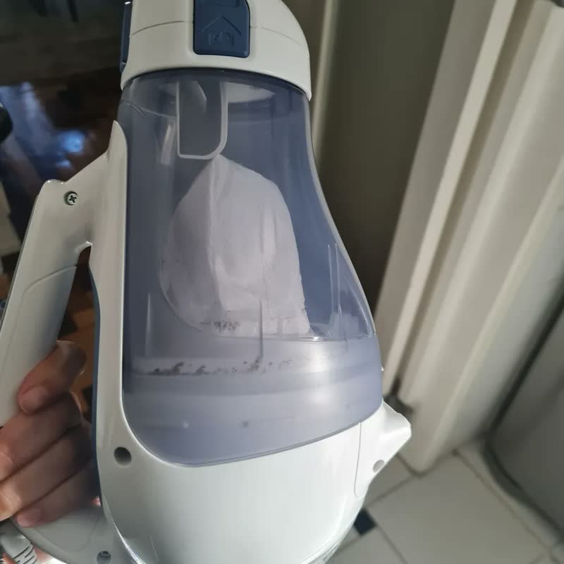 foto de Aspirador de Pó Portátil Black+Decker APB12000 Reservatório de 500ml Cinza