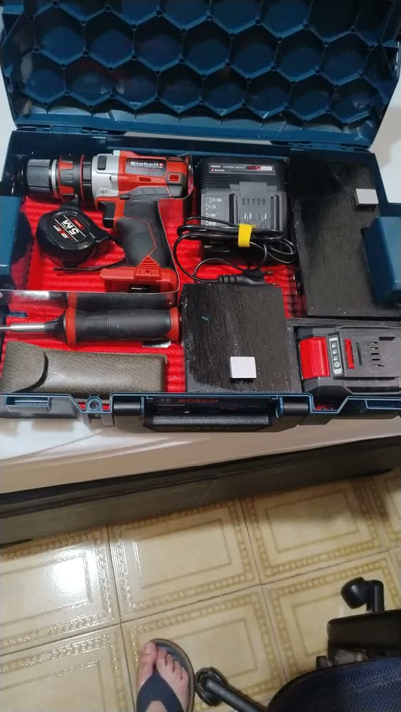 foto de Parafusadeira e Furadeira de Impacto Einhell TE-CD 18 Li-i BL sem bateria