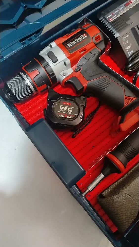 foto de Parafusadeira e Furadeira de Impacto Einhell TE-CD 18 Li-i BL sem bateria